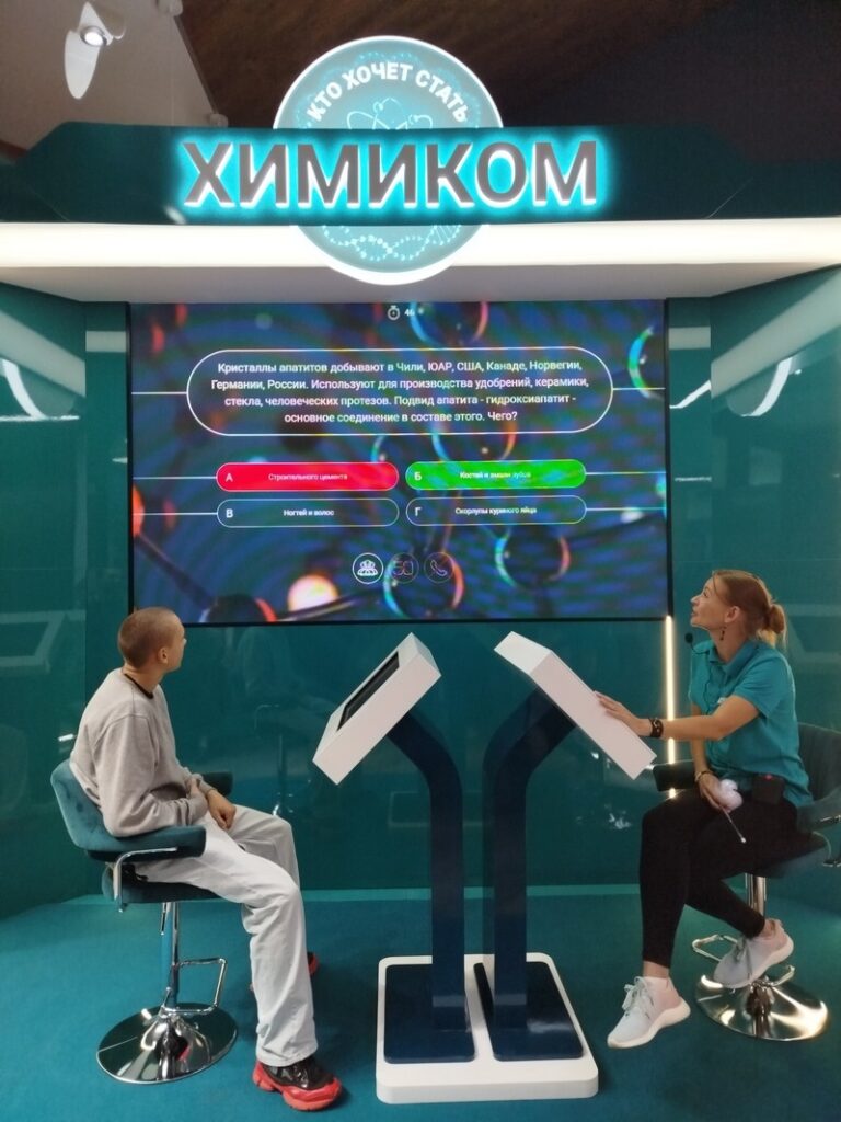 В Твери открылась выставка «СИБУР. Дом полимеров»